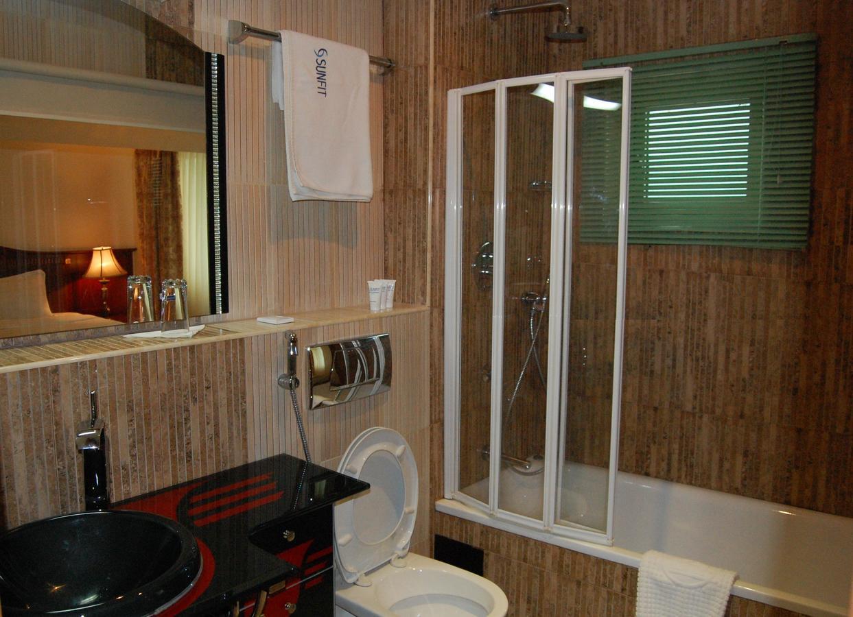 Sunfit - Fitness, Spa, Accommodation Aliayabiagba Ngoại thất bức ảnh